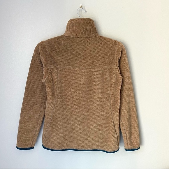 ❤️ PATAGONIA Re Tool Snap -T Fleece in light Sesame D18 - Picture 3 of 10